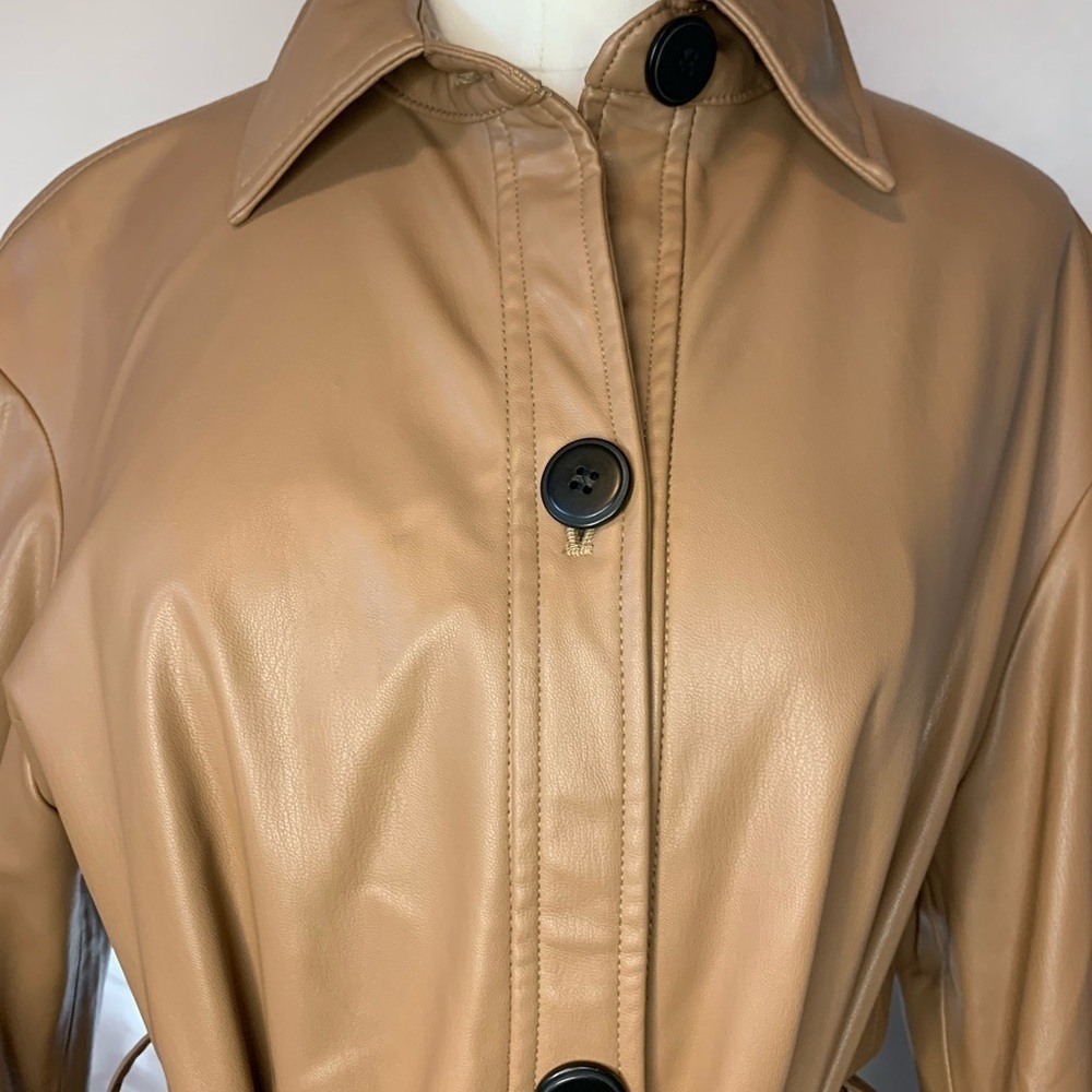 Zara Women’s Camel Faux Leather Belted Oversized Shirt Size Small! - Picture 9 of 13